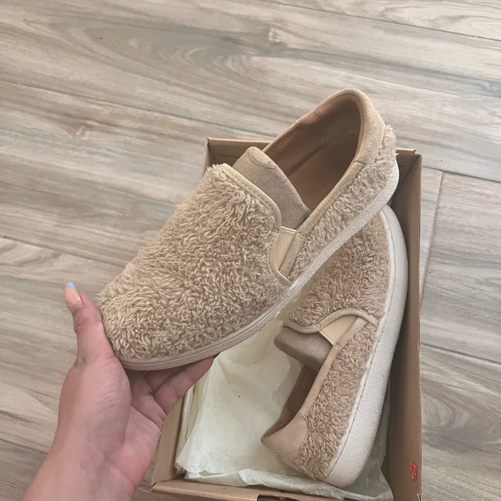 UGG shoes
